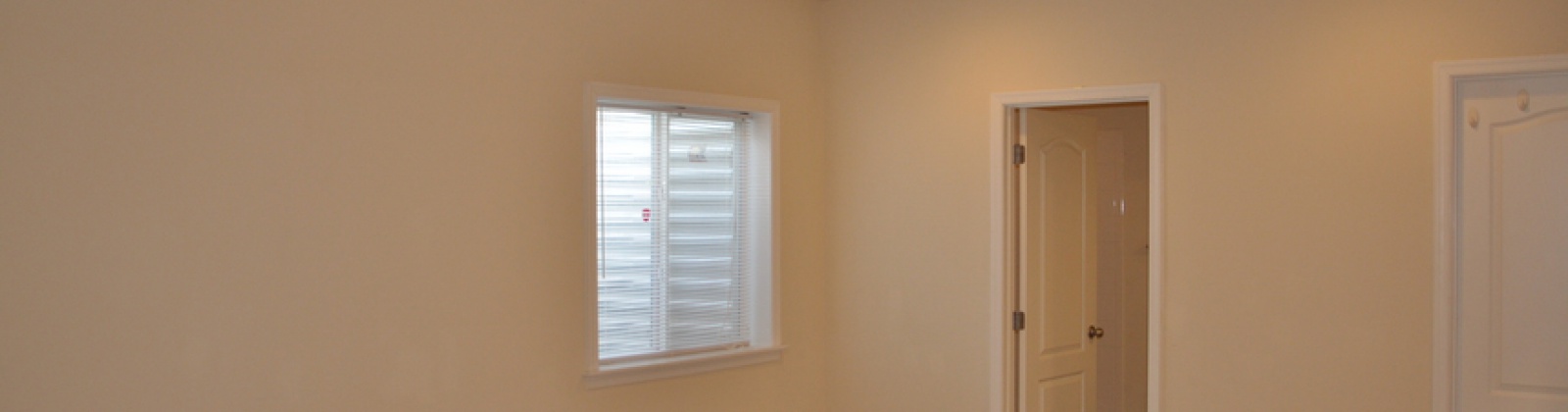 4 Bedrooms Bedrooms, ,3 BathroomsBathrooms,Townhouse,For Rent,1003
