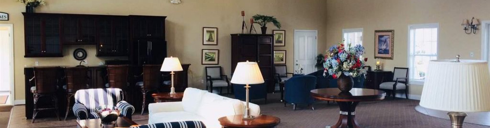 4 Bedrooms Bedrooms, ,3 BathroomsBathrooms,Townhouse,For Rent,1003