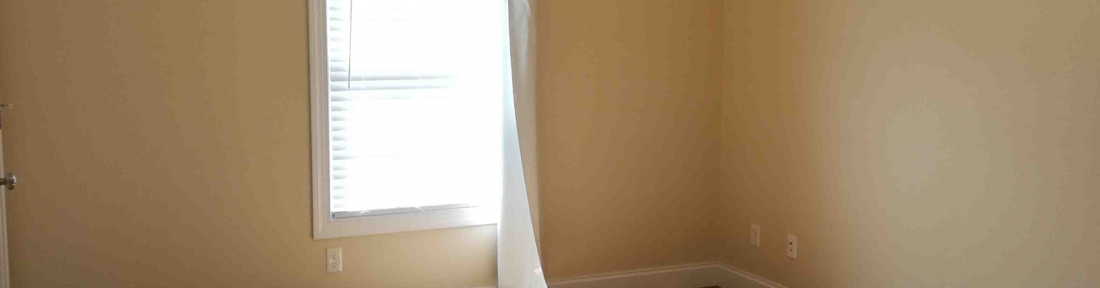 2 Bedrooms Bedrooms, ,2 BathroomsBathrooms,Apartment,For Rent,1005