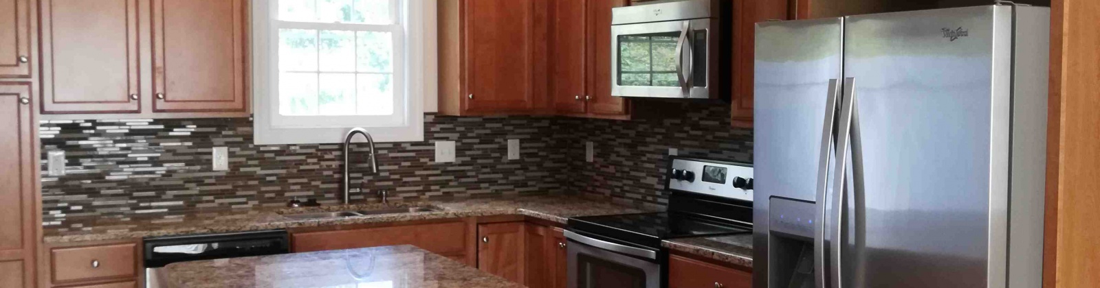 2 Bedrooms Bedrooms, ,2 BathroomsBathrooms,Apartment,For Rent,1005