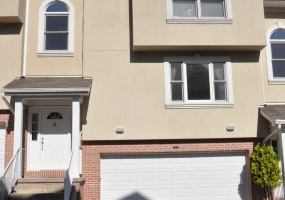 Townhouse,For Rent,1009