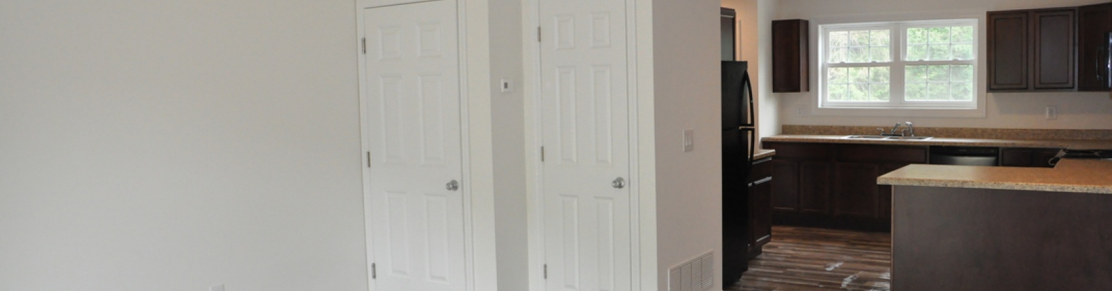 Townhouse,For Rent,1010