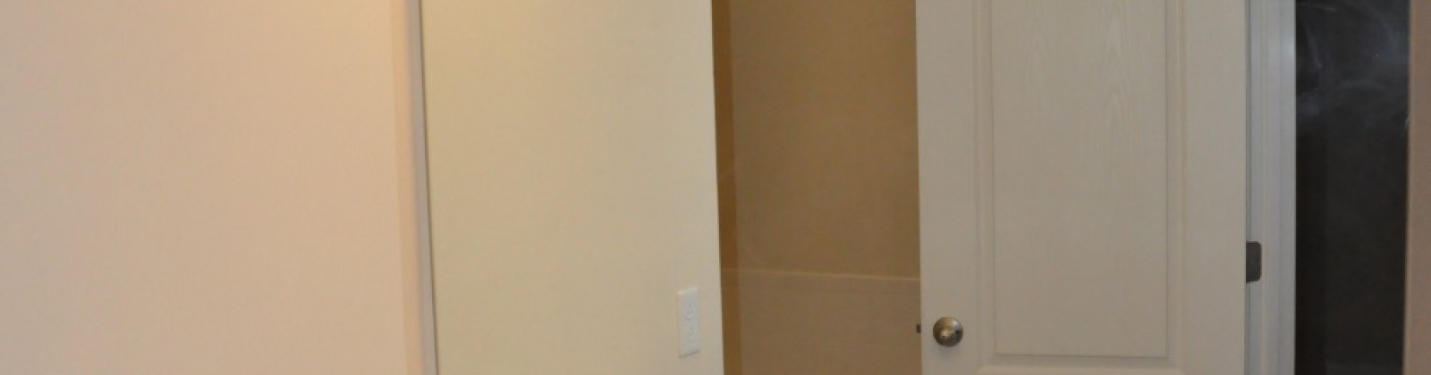 Townhouse,For Rent,1015